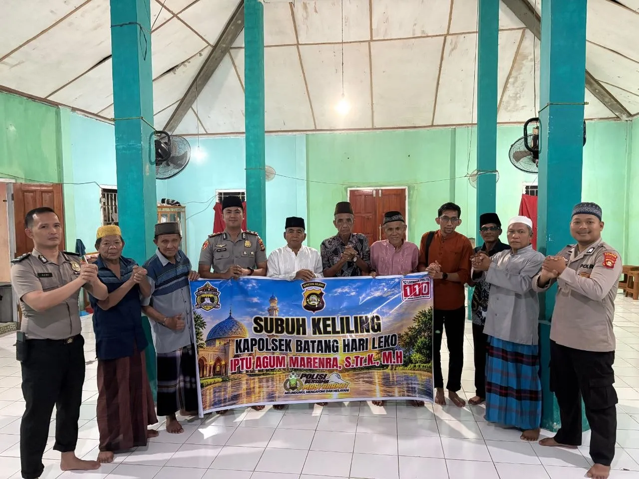 Dari Mushola Al-Mahfiro, Polsek Batanghari Leko Sampaikan Pesan Keamanan Lingkungan